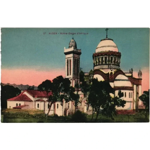 27 Alger Notre Dame D'afrique Postcard - Picture 1 of 2